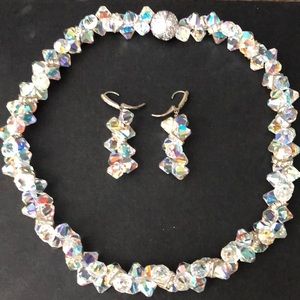 Choker and earrings set